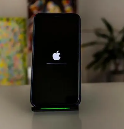 郧阳苹果手机维修分享更新iOS 16时卡在滑动升级界面解决办法 
